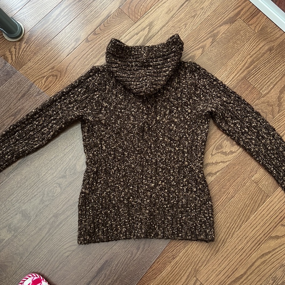 Sweater - Picture 3 of 3